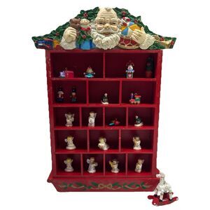 Vintage Enesco Santa Shadowbox Wall Hanger With 20 Tiny Figurines